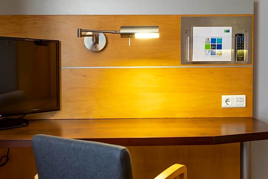 Holiday Inn Express Lisbon-Oeiras By IHG