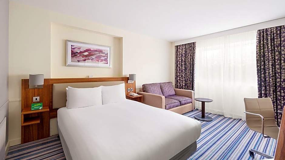 Holiday Inn Swindon By IHG