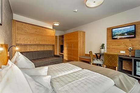 Large Double Room