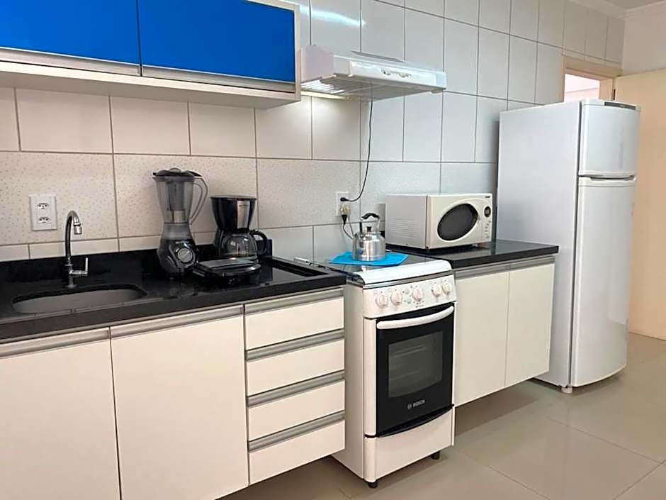 B914 - Apto 02 quartos para 7 pessoas perto do mar