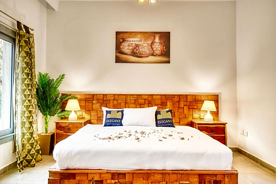 Spacious Garden Duplex near JW Marriott