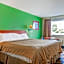 Economy Inn By OYO Ashburn