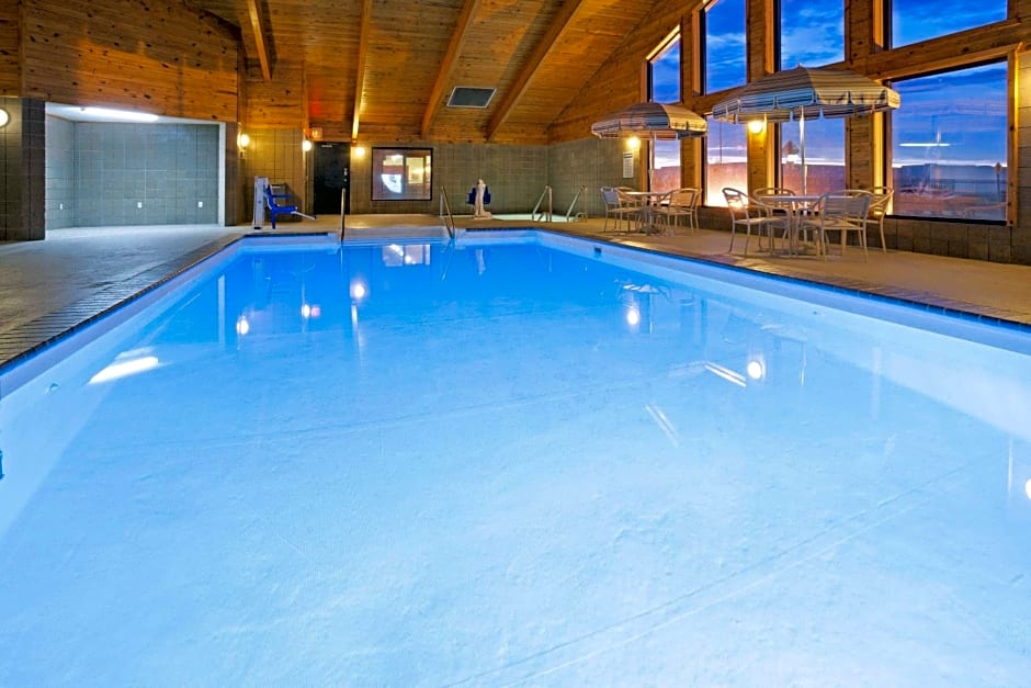 AmericInn by Wyndham Rice Lake