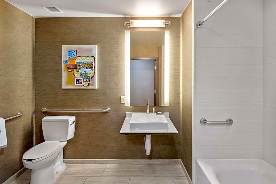 Cambria Hotel Plano Frisco