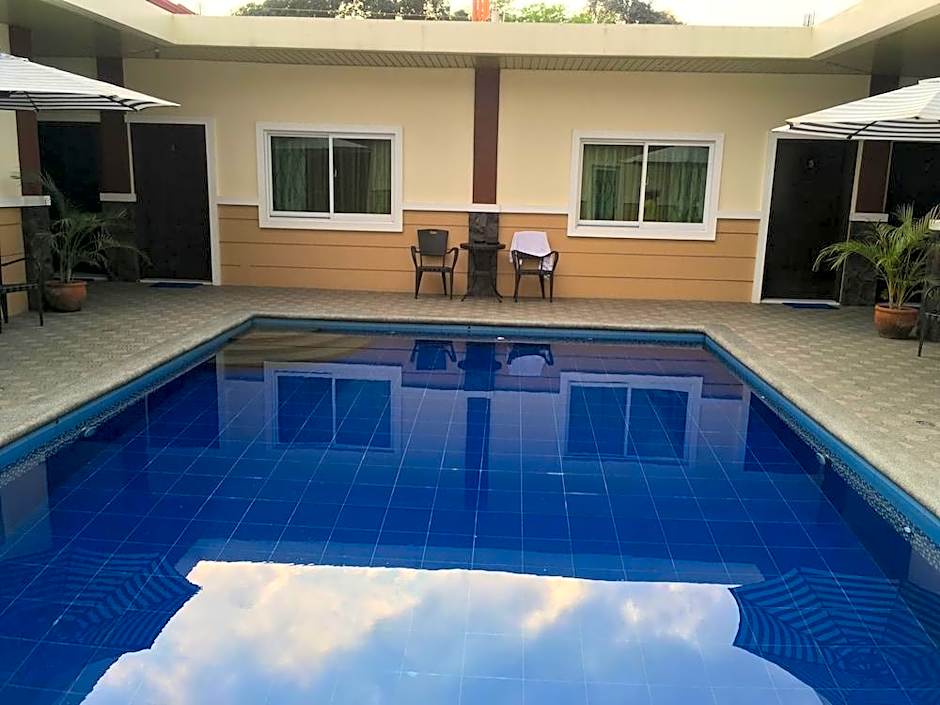 Jo Carter's Hotel & Suites Angeles City