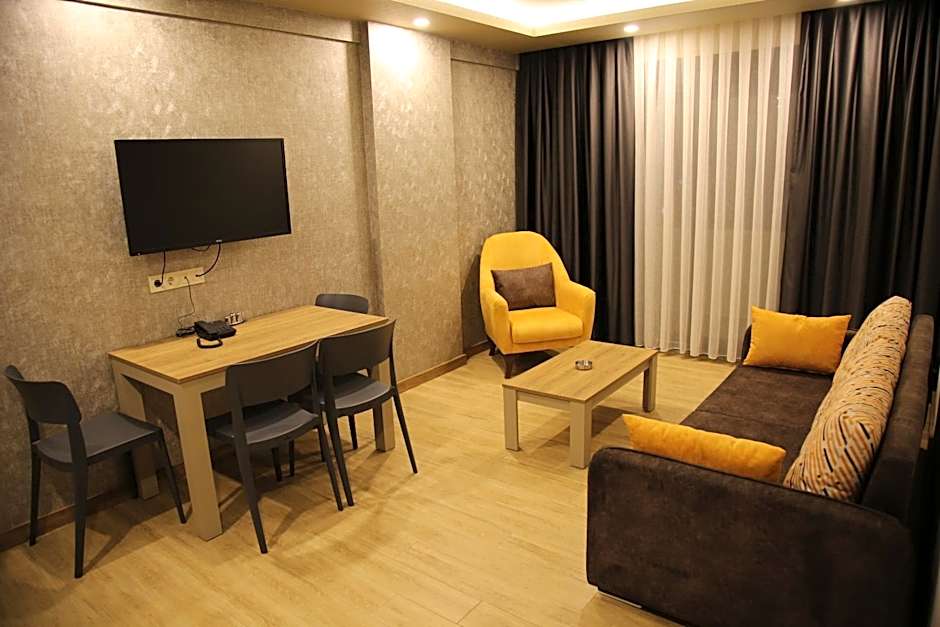 Golden World Suite Hotel