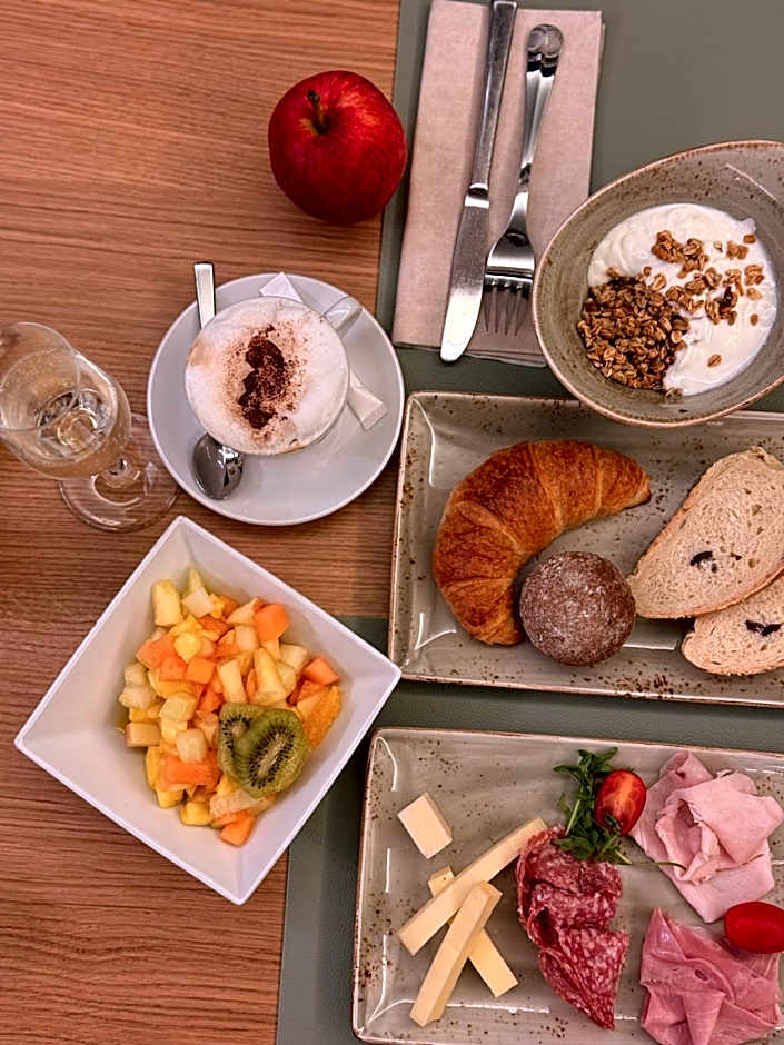 Boutique Hotel Weisses Kreuz - Adult only Hotel