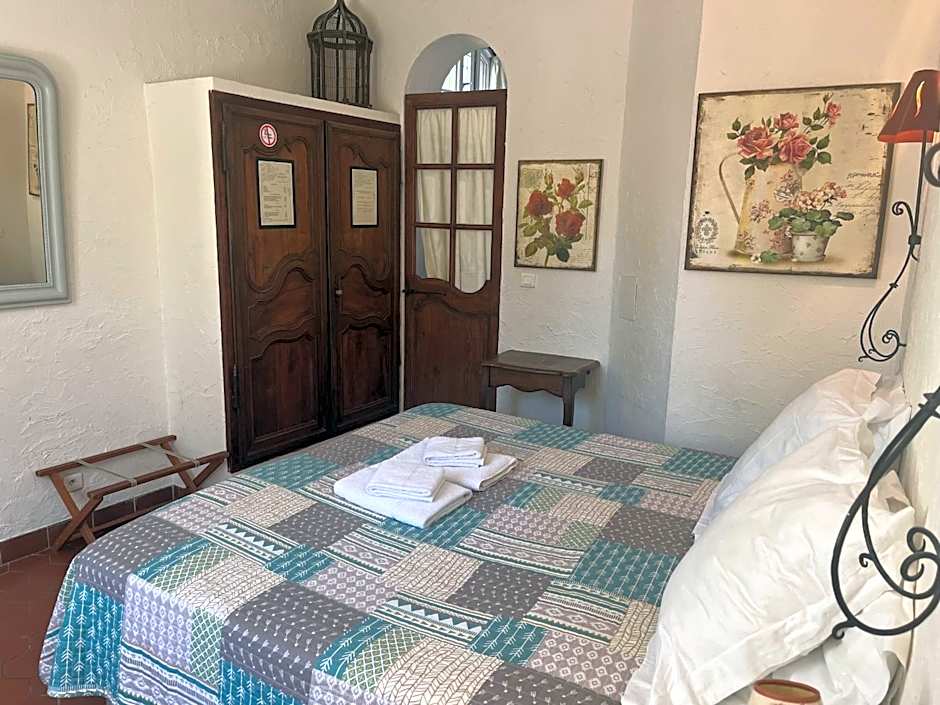 La Villa Roseraie , Hôtel Familial OUVERT TOUTE L'ANNEE