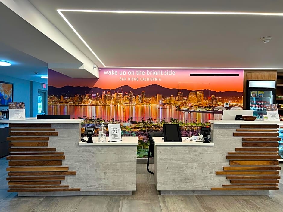 La Quinta Inn & Suites by Wyndham San Diego Scripps Poway