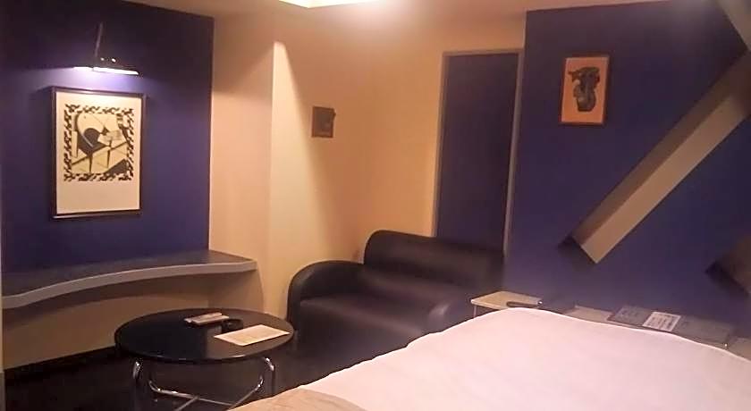 Hotel Sting