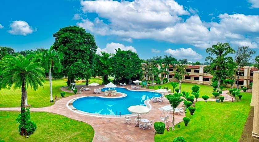 Clarks Khajuraho hotel