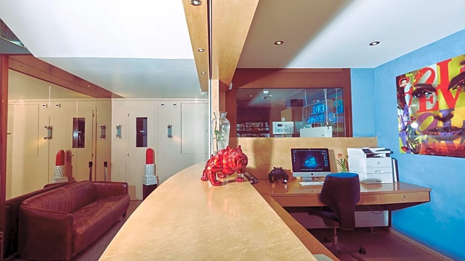 Crystal Hotel