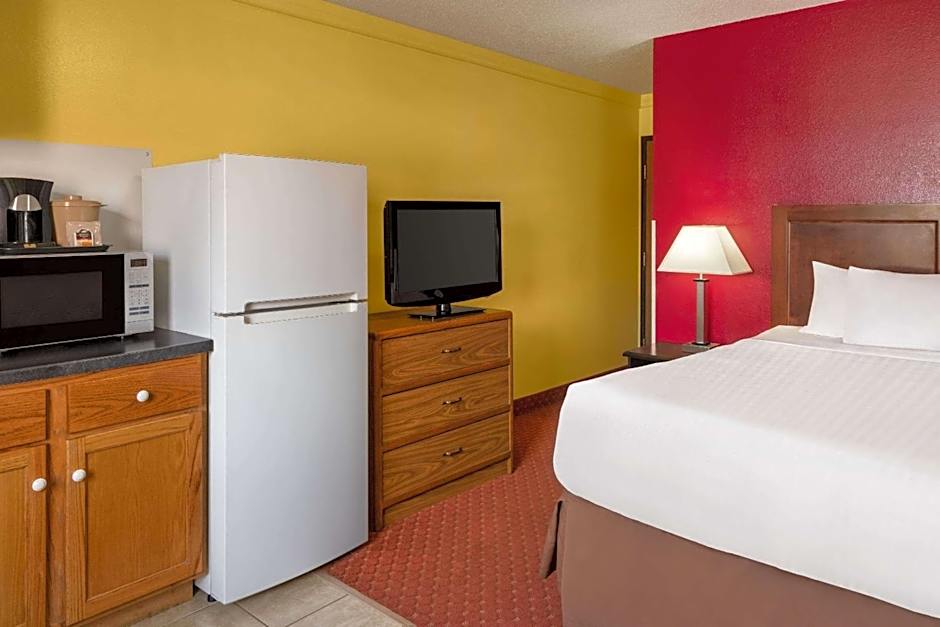 Baymont by Wyndham Cedar Rapids