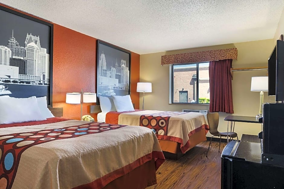 Super 8 by Wyndham Taylor/Detroit Area