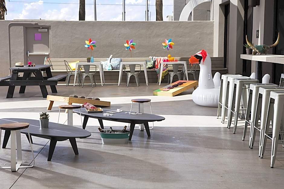 Moxy by Marriott Phoenix Tempe/ASU Area