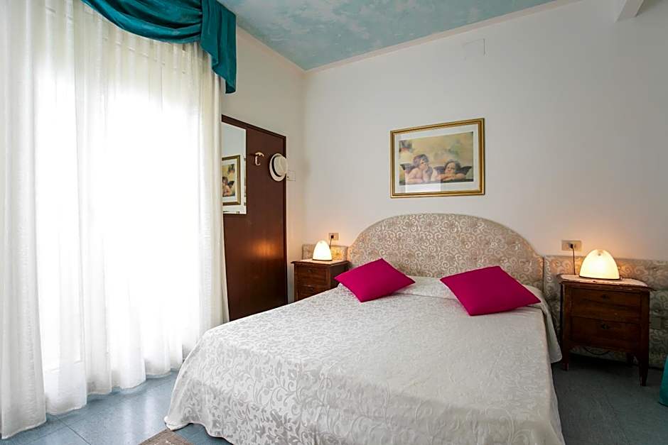 Hotel Elpiro
