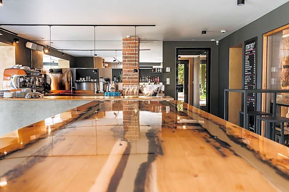 VILLA BRICOLA - Boutique Apartments