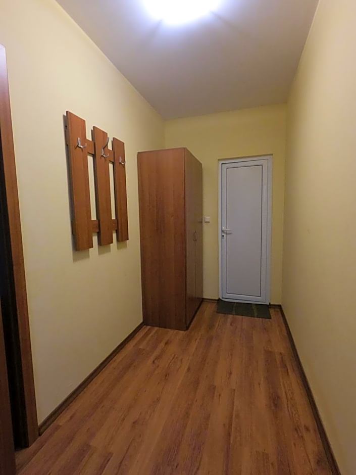 Rusaliite Adventure House