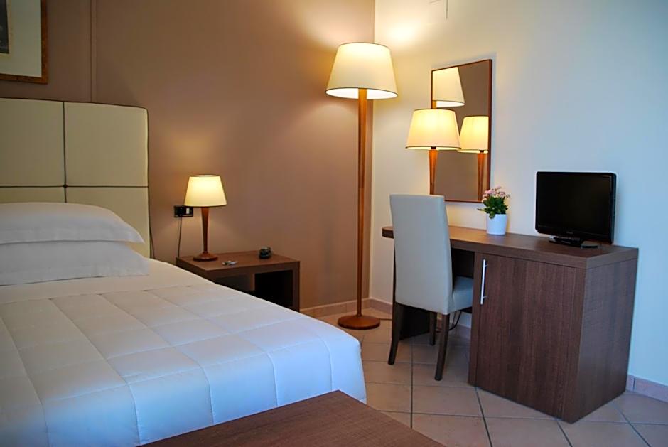 Domus Mariae Albergo