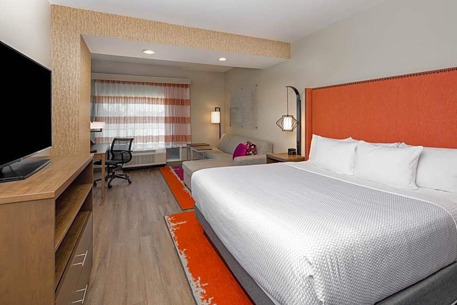 La Quinta Inn & Suites by Wyndham Perry