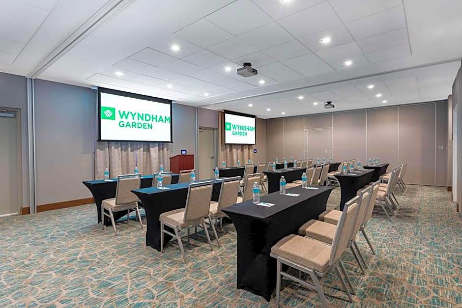 Wyndham Garden Miami International Airport