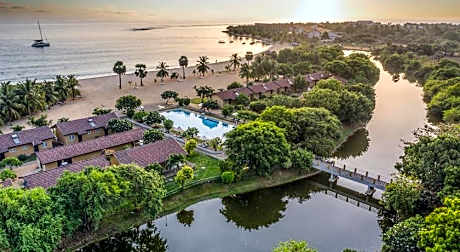 Amethyst Resort Passikudah