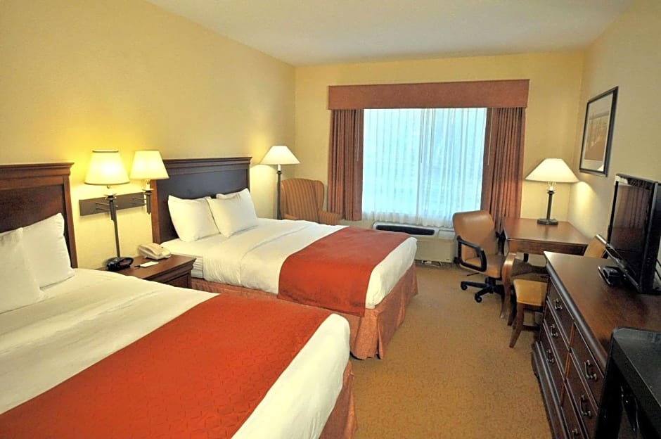 Country Inn & Suites by Radisson, Lake George (Queensbury), NY