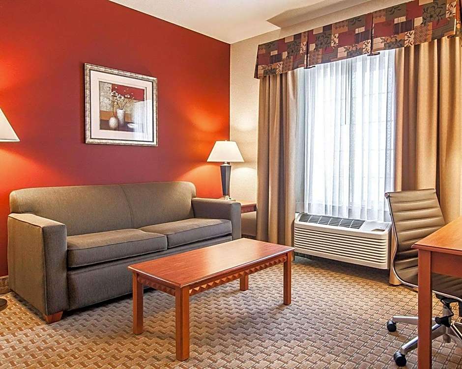 Comfort Suites Redmond Airport