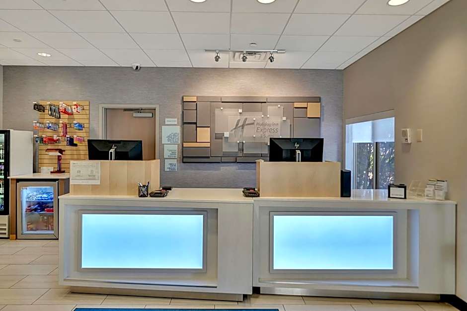 Holiday Inn Express Hotel & Suites Beatrice By IHG