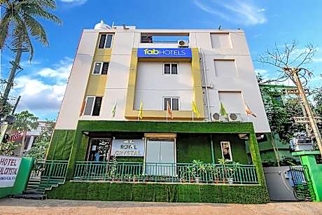 FabHotel Royal Crystal - Nr. Bhubaneswar Railway Station
