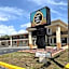 Hole Inn the Wall Hotel - Fort Walton Beach - Sunset Plaza - near Beaches & Hurlburt