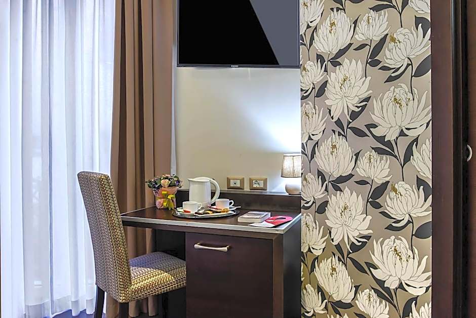 Catone District Hotel