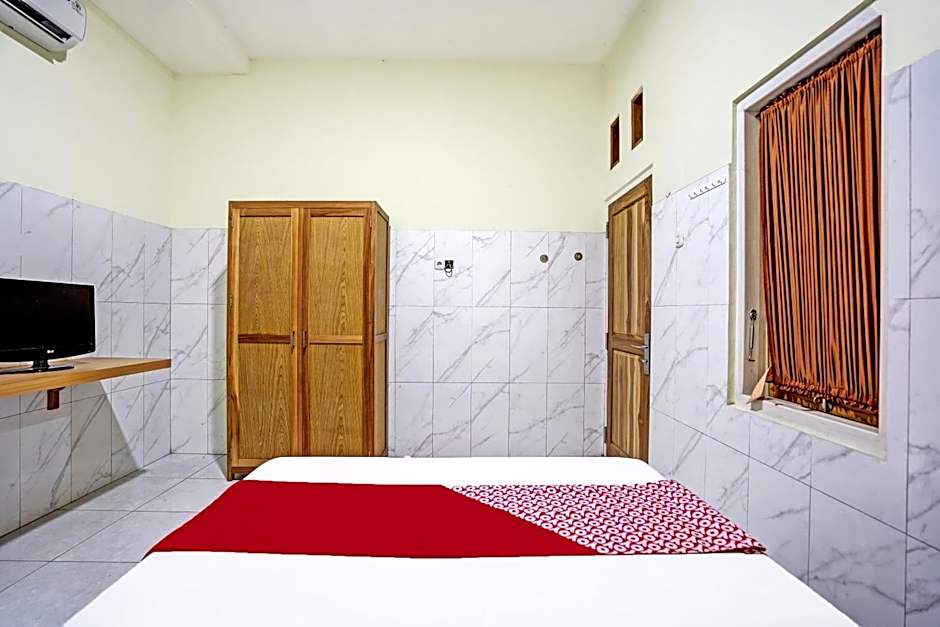 OYO Life 91884 Kost Kusuma Dewi Syariah