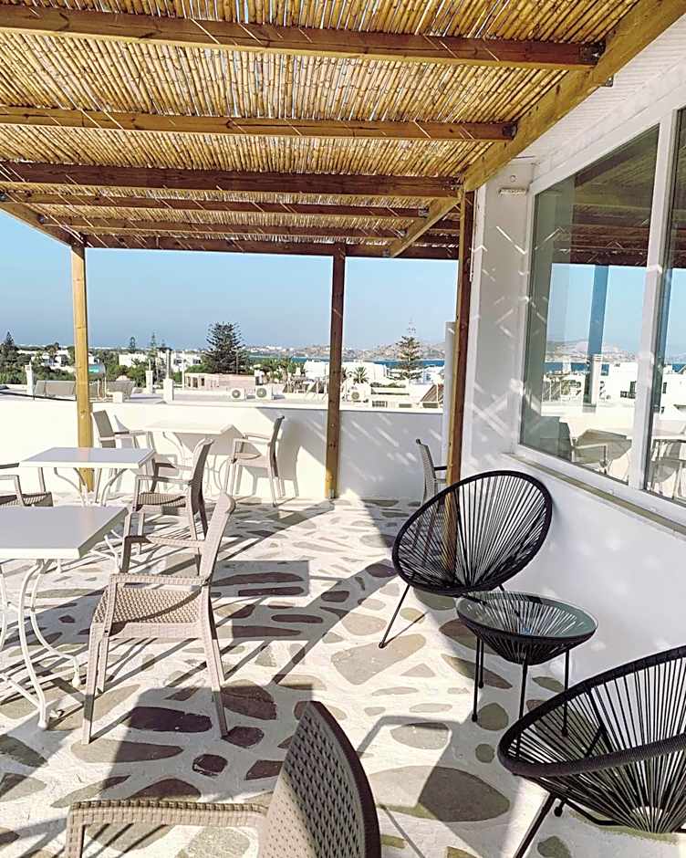 Mare Naxia Hotel