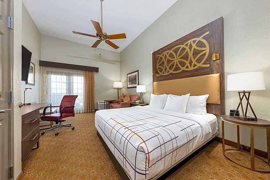 La Quinta Inn & Suites by Wyndham Marble Falls