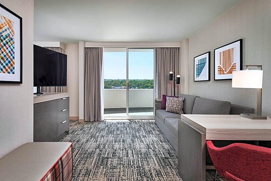 Hilton Kansas City Country Club Plaza