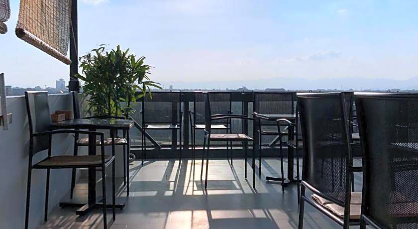 Coconut Hotel Phu Yen