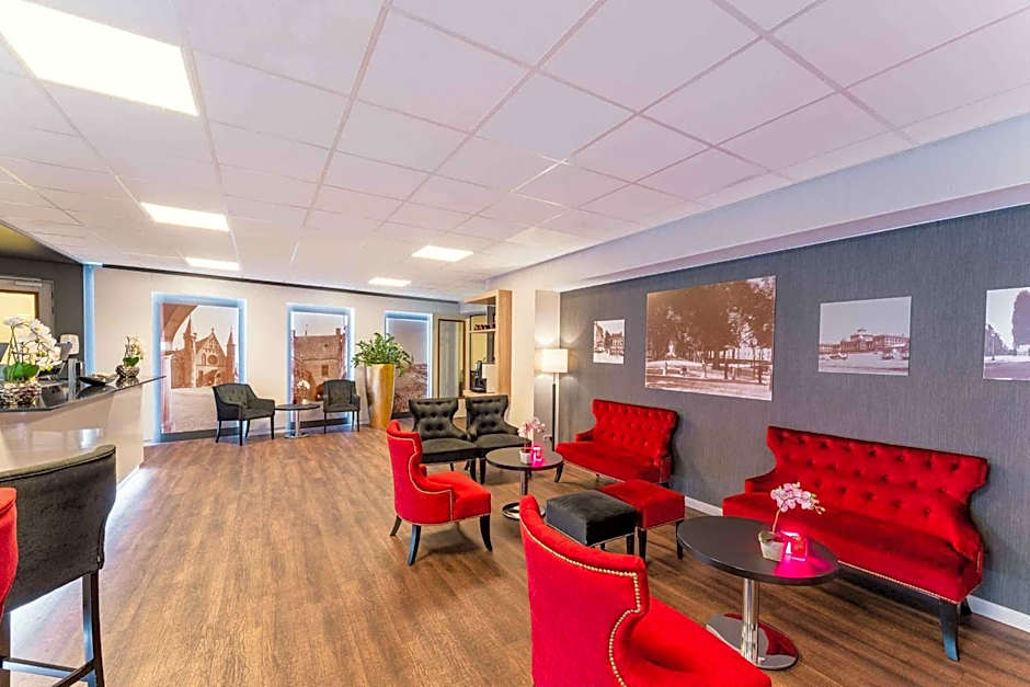 PLAZA Premium Den Haag City Center