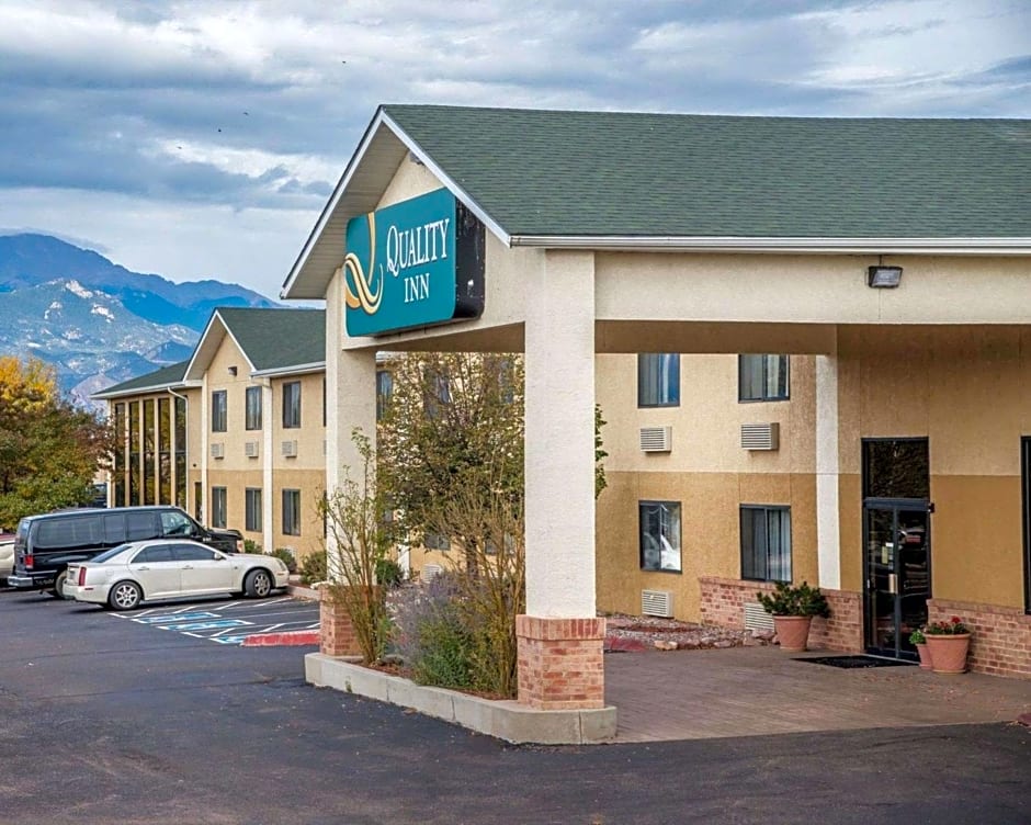Quality Inn Airport