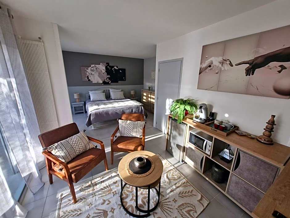 SUITE'LOFT Premium, La Demeure des Cèdres & SPA Cap d'Agde
