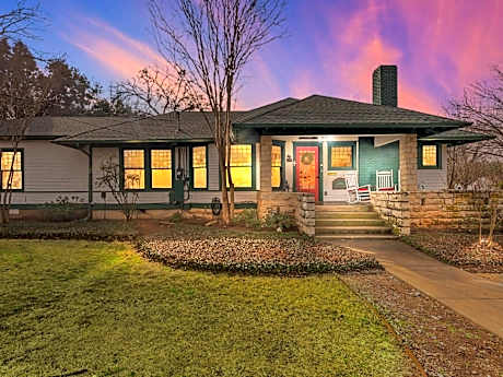 Granbury Gardens Bed and Breakfast