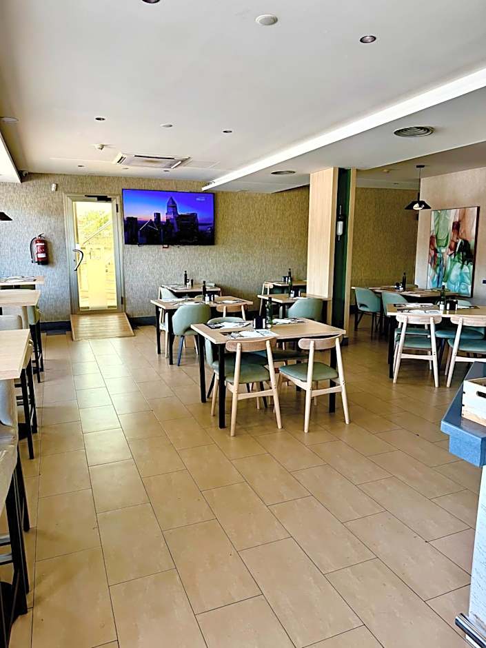 Hotel El Cruce Moraleda
