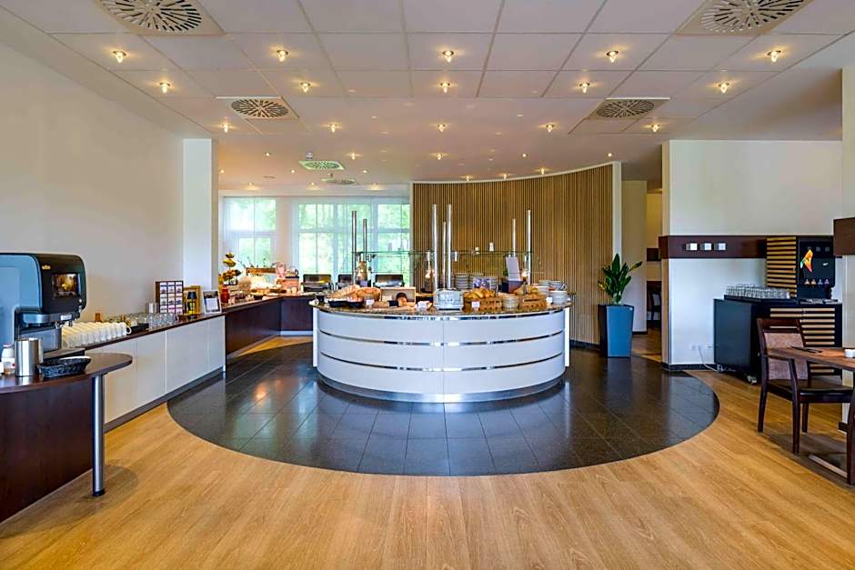Mercure Kamen Unna