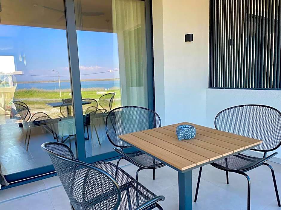 Casa Tsouka ApartHotel