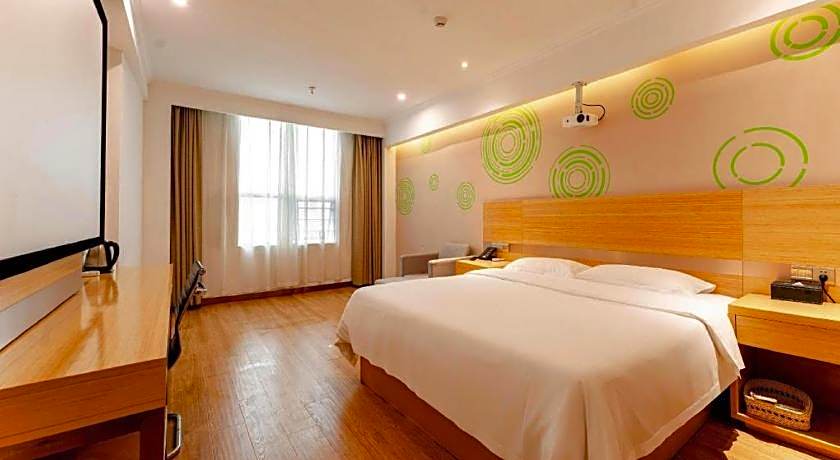GreenTree Inn Nanchang Honggutan New District Cuiyuan Road Metro Station
