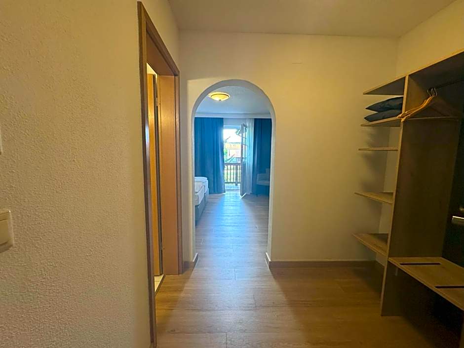 A8 Hotel im Darchinger Hof Bed & Breakfast - Zwischen Holzkirchen und Weyarn - Zwischen München Salzburg und Innsbruck - Kurz vor dem Irschenberg