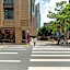 Yulou Jindian Apartment (Guangzhou Folk Finance Haizhu Square Subway Station Branch)