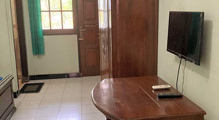 Hotel Garuda Syariah near Alun Alun Banjarnegara