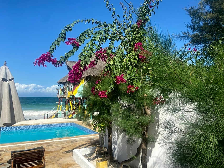 Kaure Sand Beach Lodge