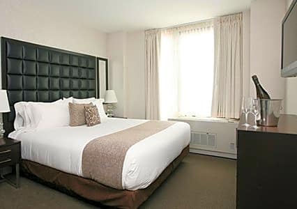 Distrikt Hotel New York City, Tapestry Collection by Hilton